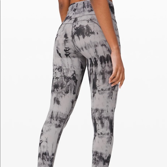 NWT Lululemon Fast and Free High Rise Tight 25” - Picture 6 of 8